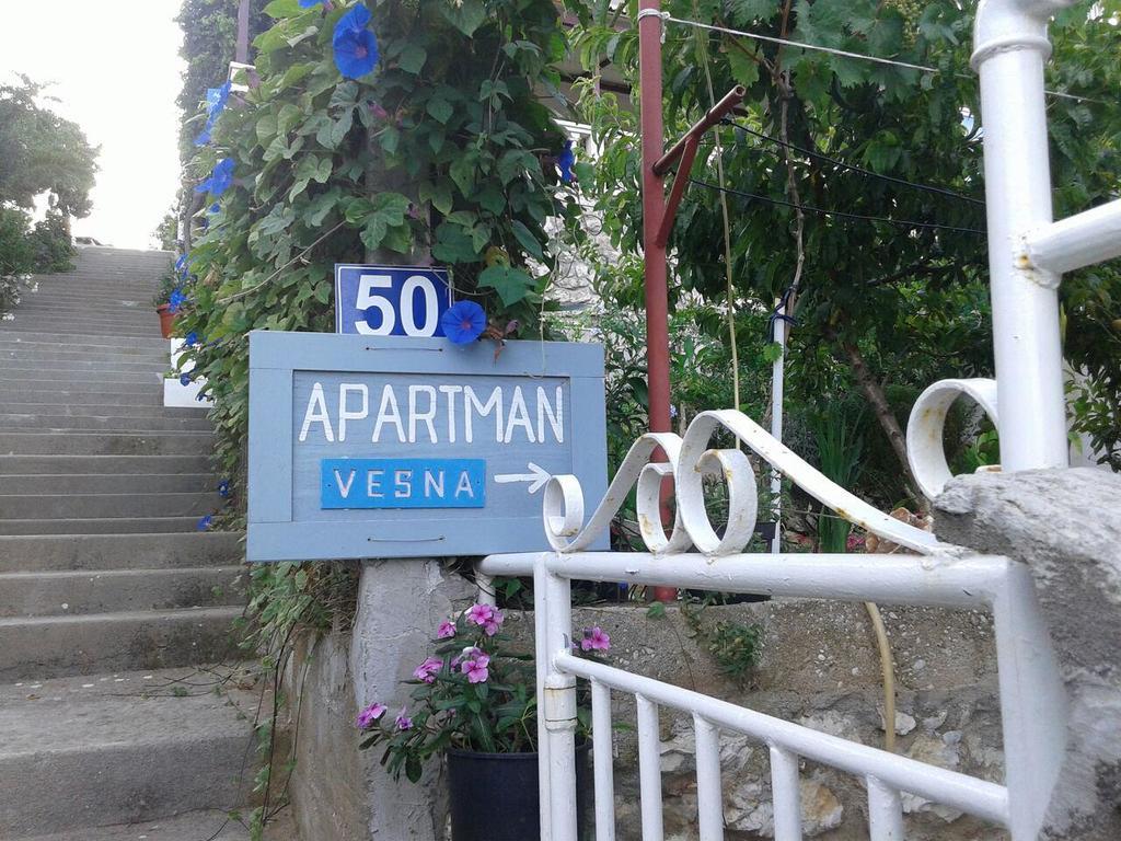 Apartment Vesna Milna  Exteriör bild